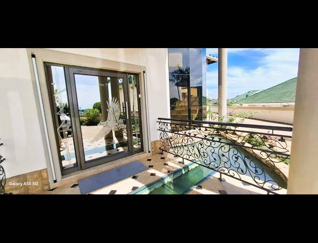 5 BEDROOM HOUSE FOR SALE IN MOUNT EDGECOMBE